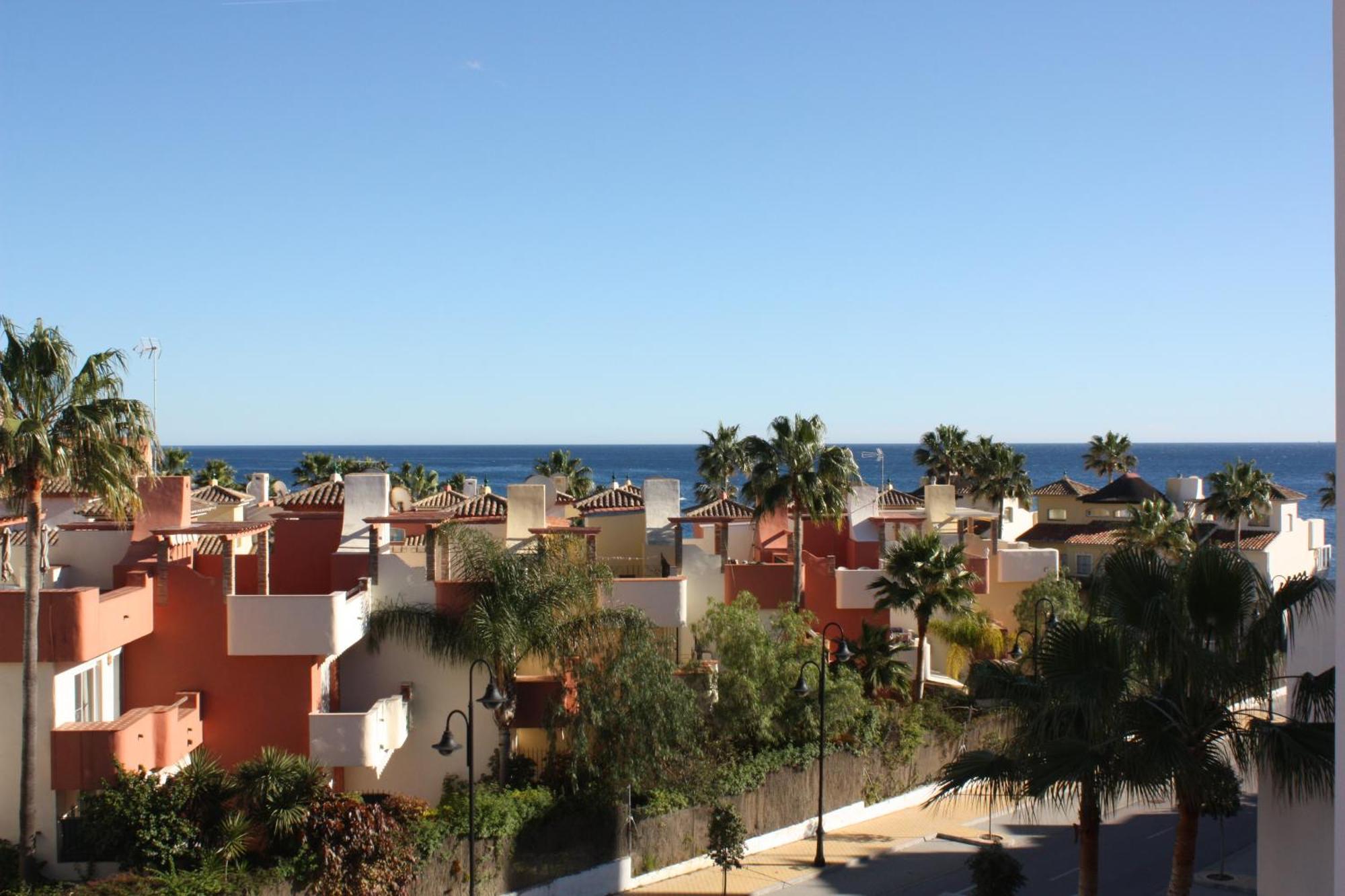 Bahia Boutique Apartments Estepona Ngoại thất bức ảnh