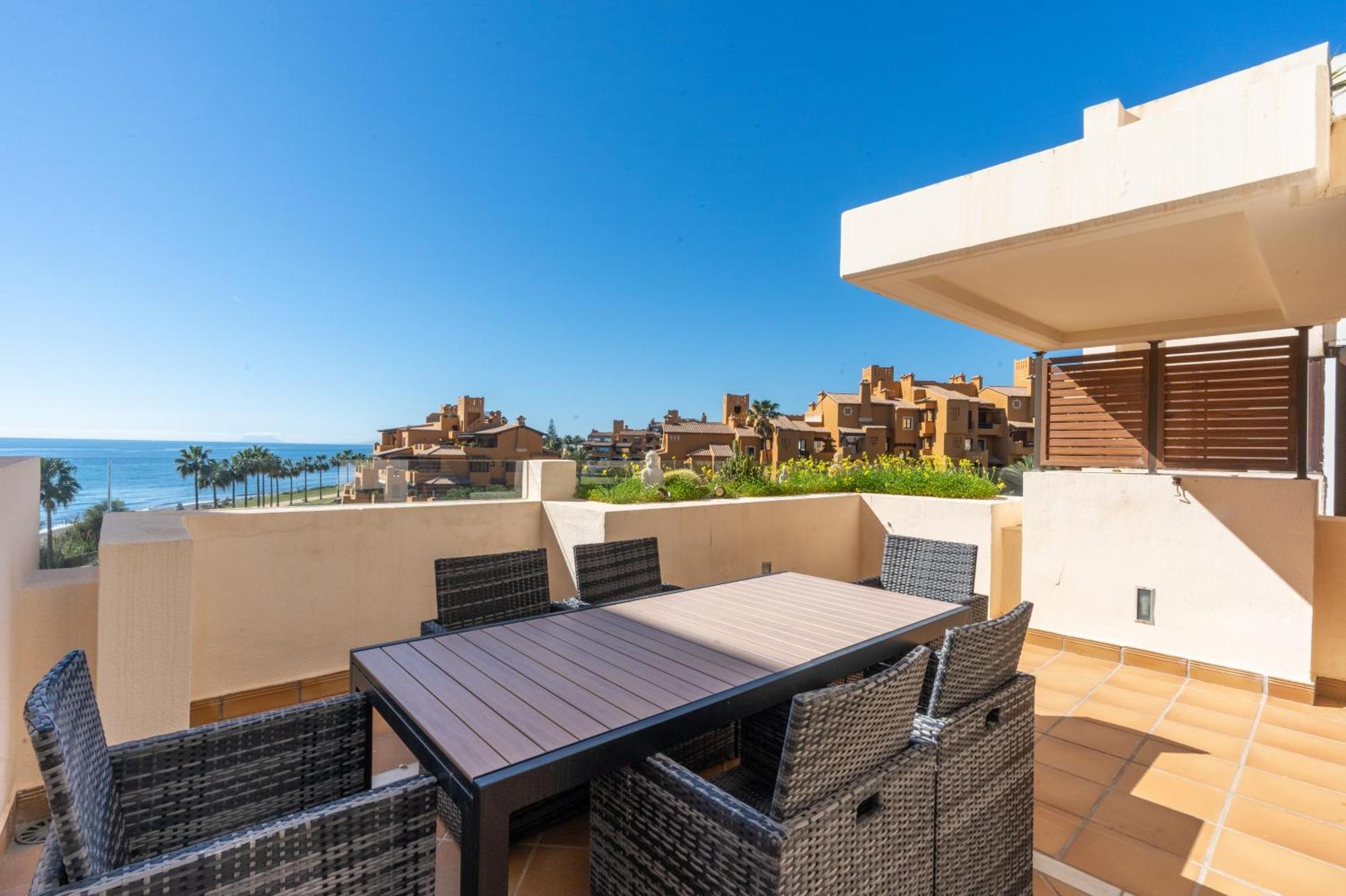 Bahia Boutique Apartments Estepona Ngoại thất bức ảnh