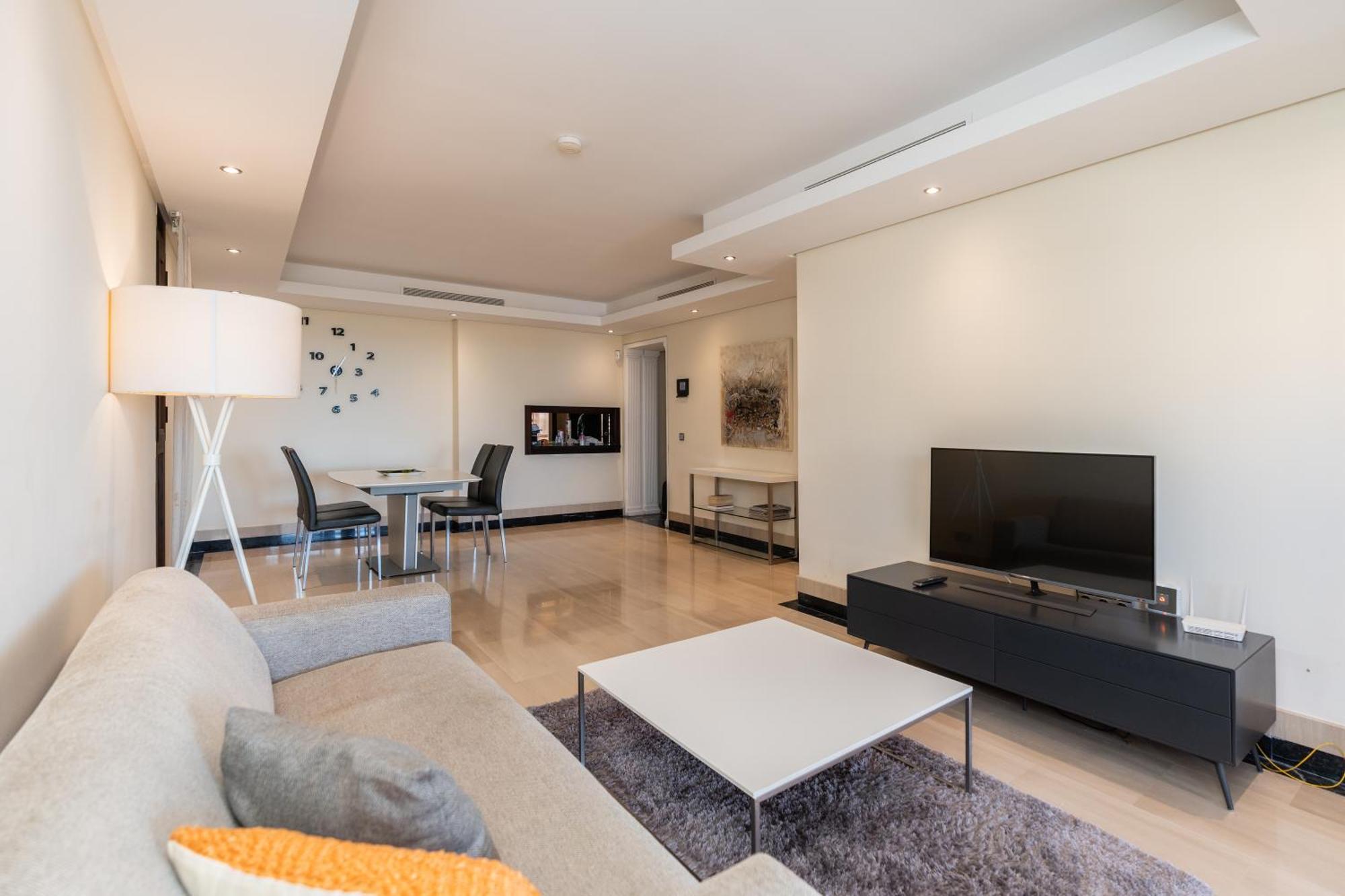 Bahia Boutique Apartments Estepona Ngoại thất bức ảnh
