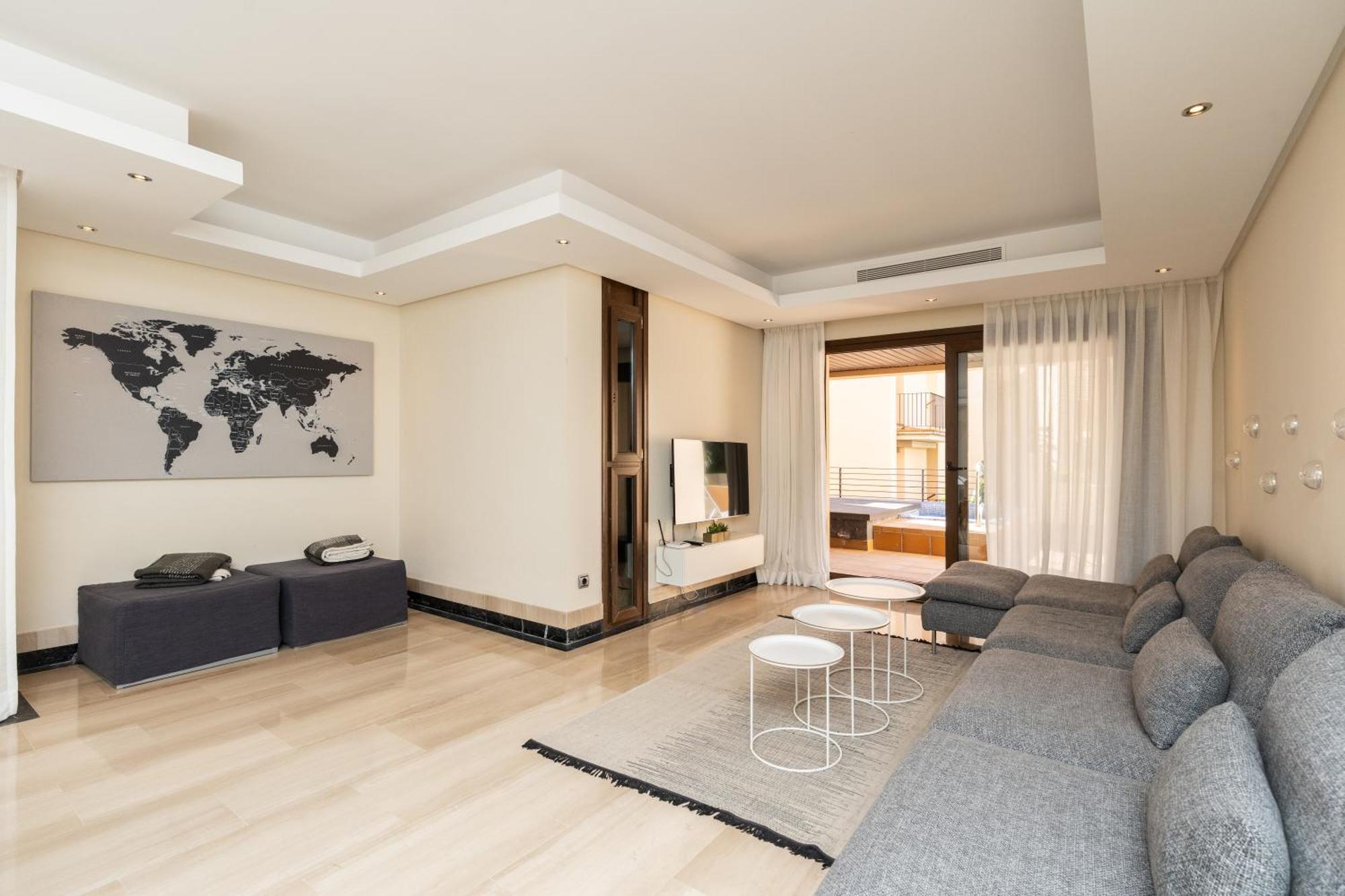 Bahia Boutique Apartments Estepona Ngoại thất bức ảnh