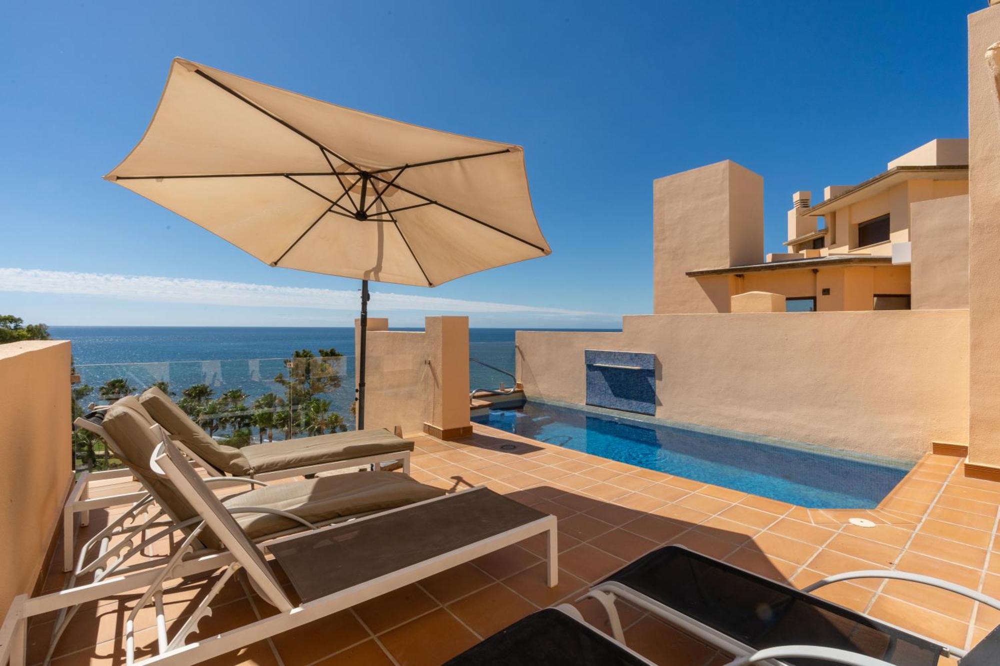 Bahia Boutique Apartments Estepona Ngoại thất bức ảnh