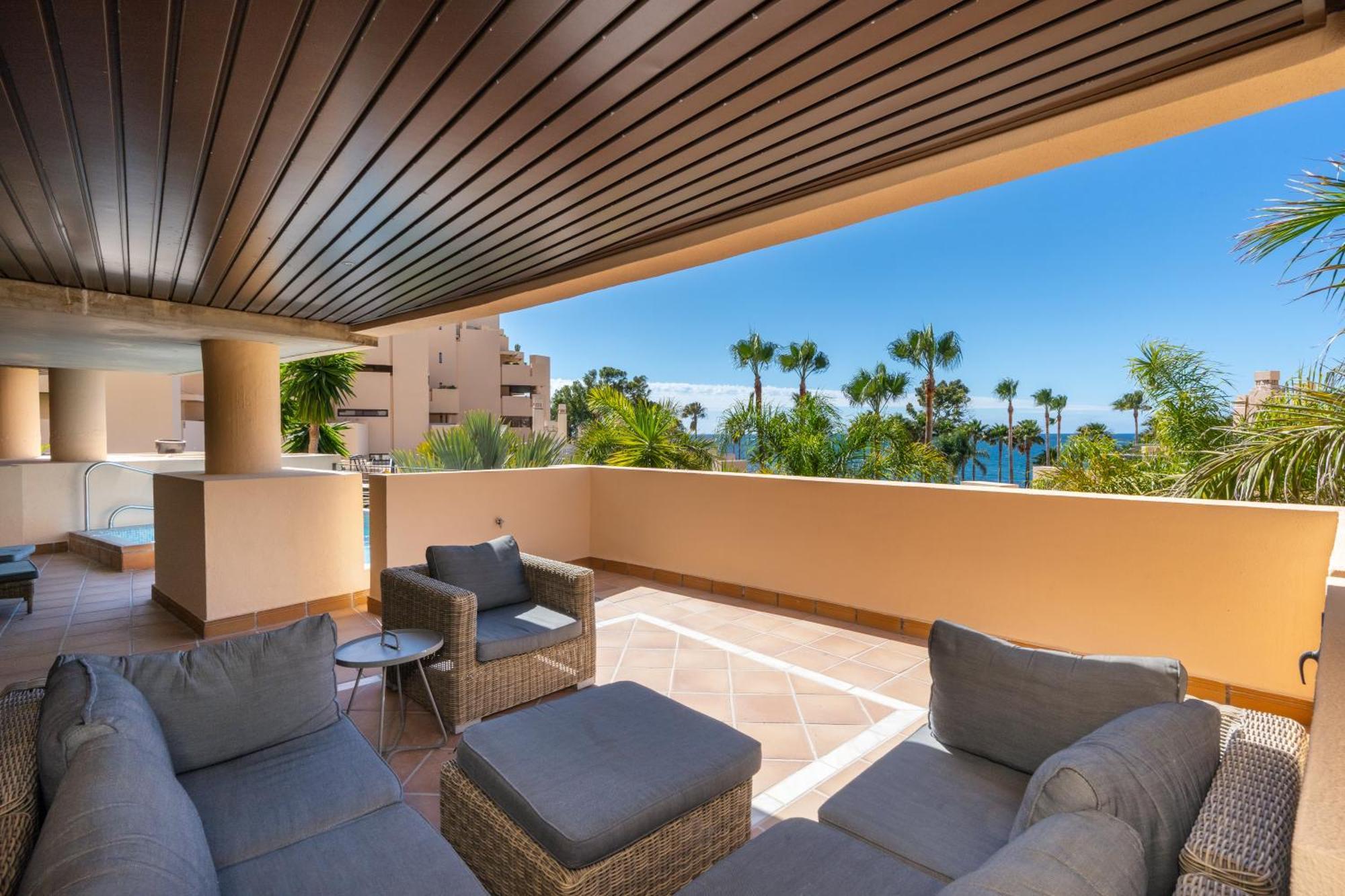 Bahia Boutique Apartments Estepona Ngoại thất bức ảnh