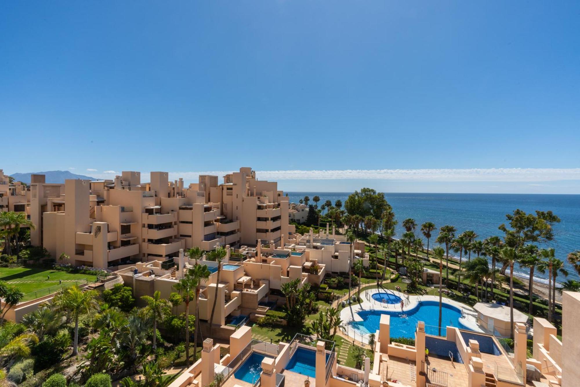 Bahia Boutique Apartments Estepona Ngoại thất bức ảnh