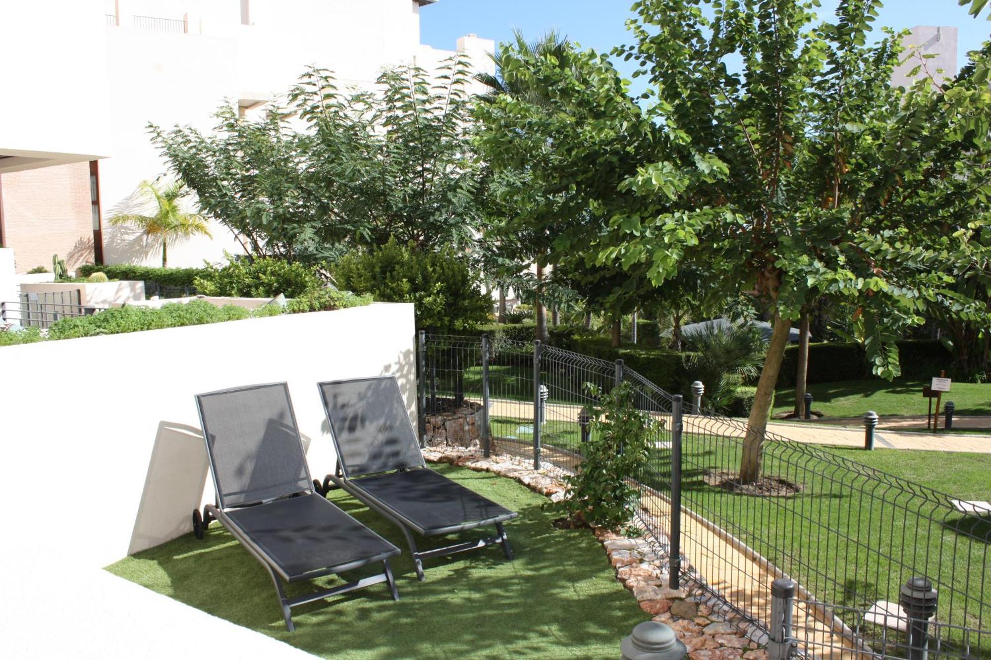 Bahia Boutique Apartments Estepona Ngoại thất bức ảnh