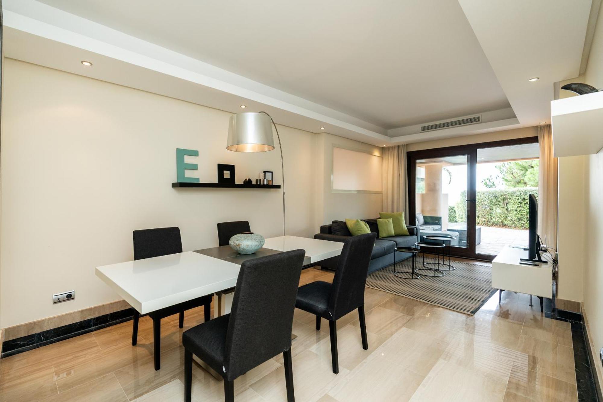 Bahia Boutique Apartments Estepona Ngoại thất bức ảnh