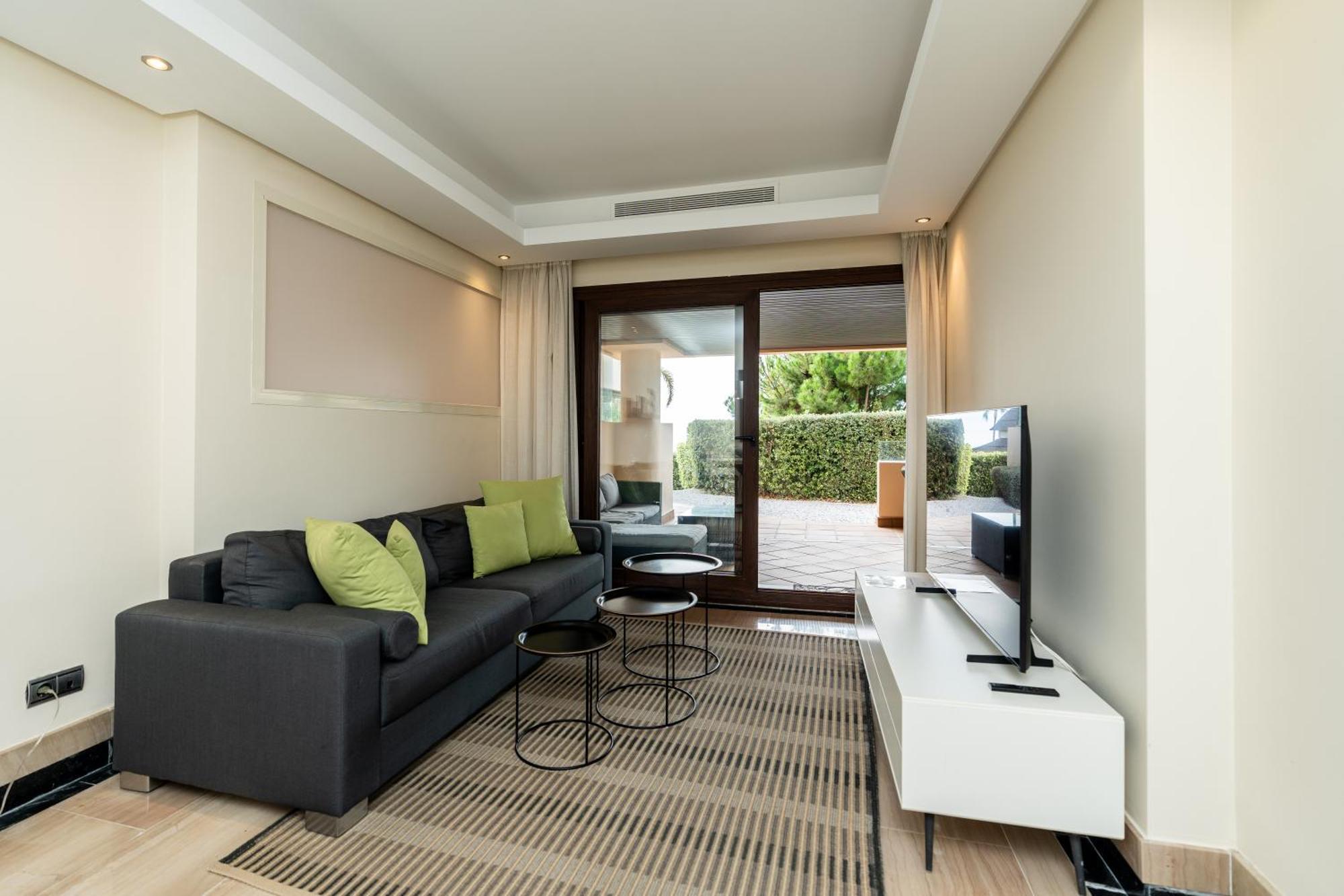 Bahia Boutique Apartments Estepona Ngoại thất bức ảnh